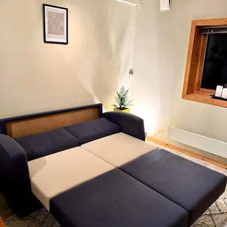 Mye For Pengene, Sentralt I Narvik! Apartment Exterior photo